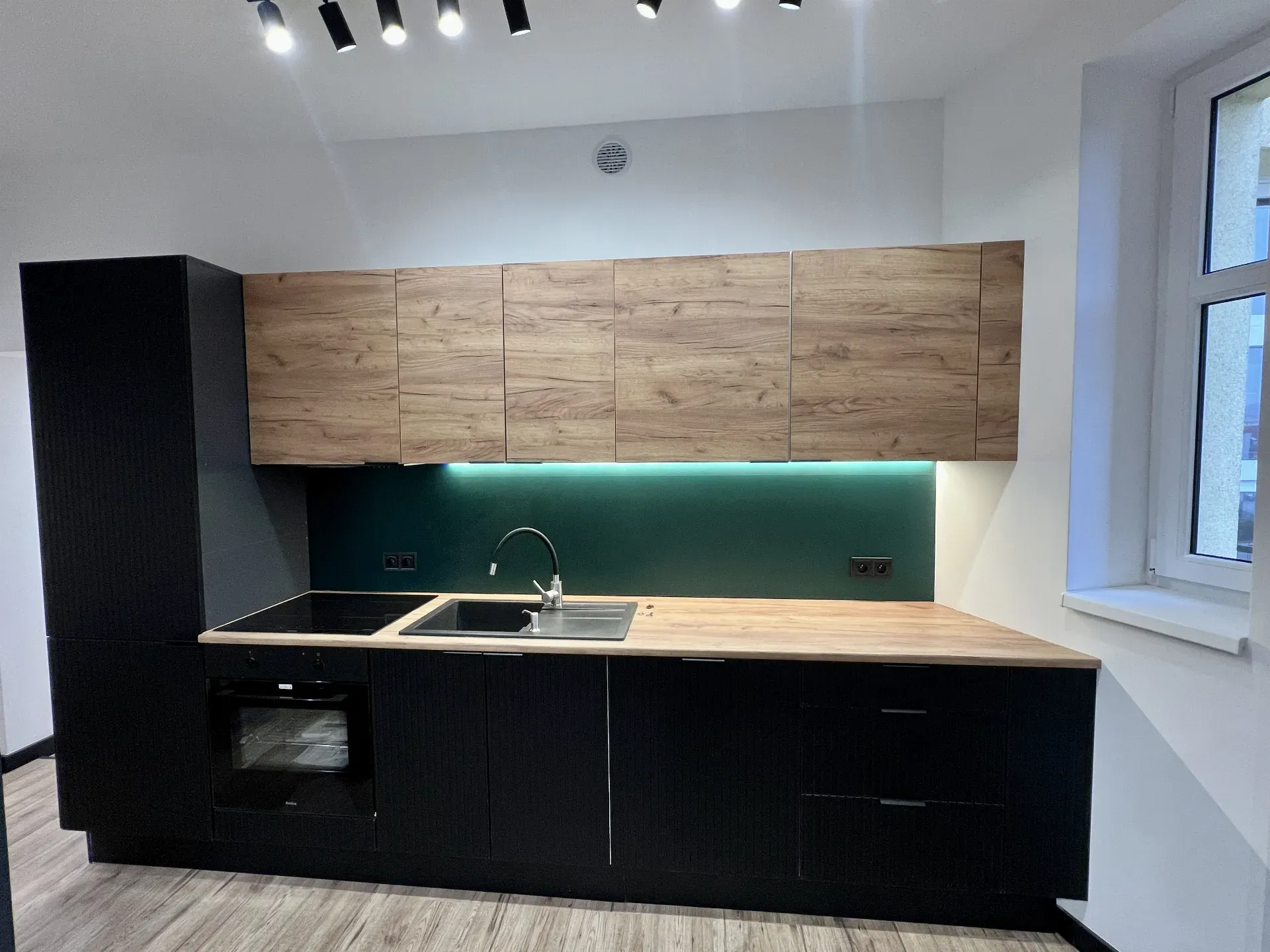 Mieszkanie na sprzedaż - Gliwice, Śródmieście 10