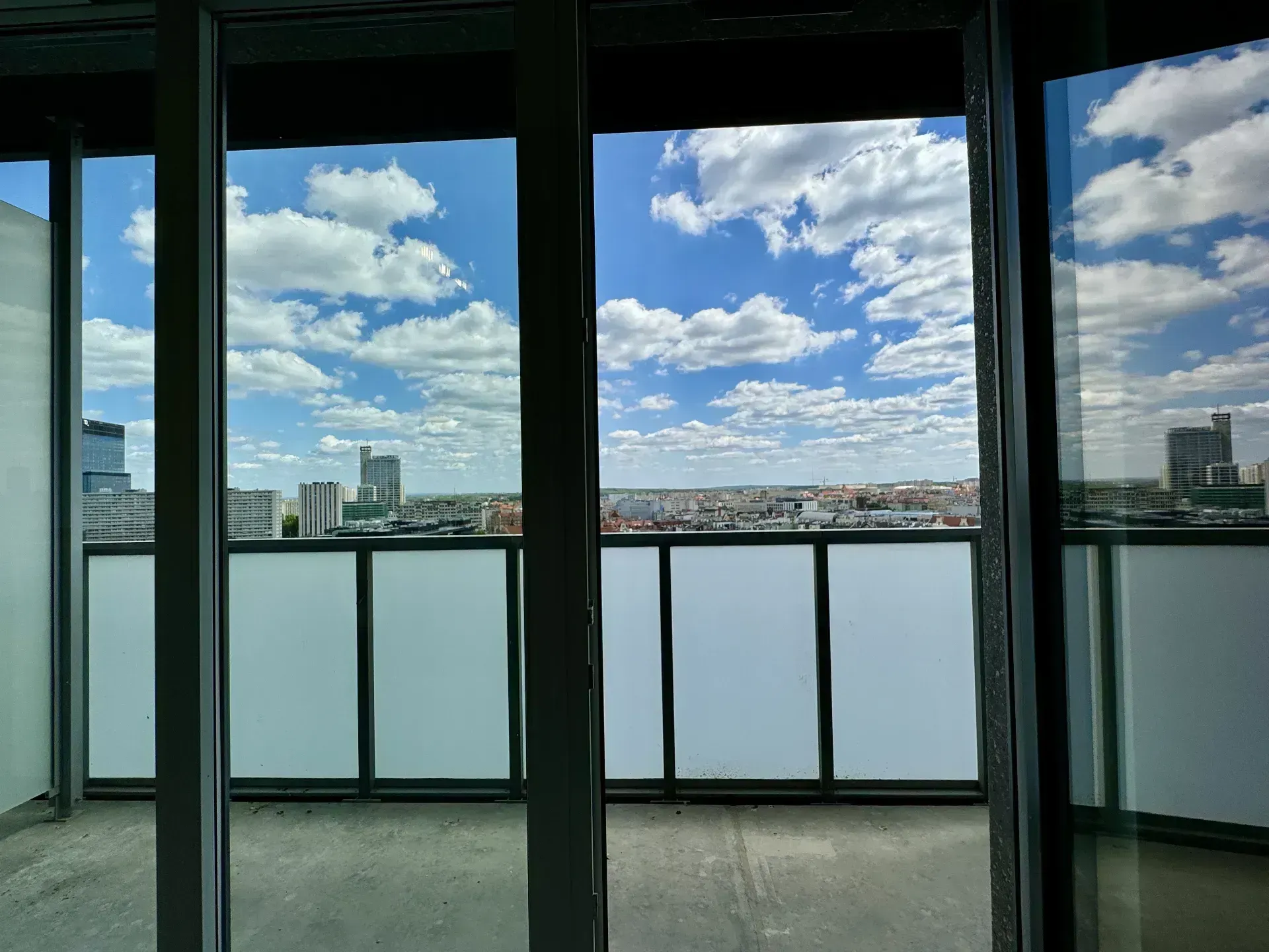 Luksusowe Studio na 14 piętrze w Katowicach 18