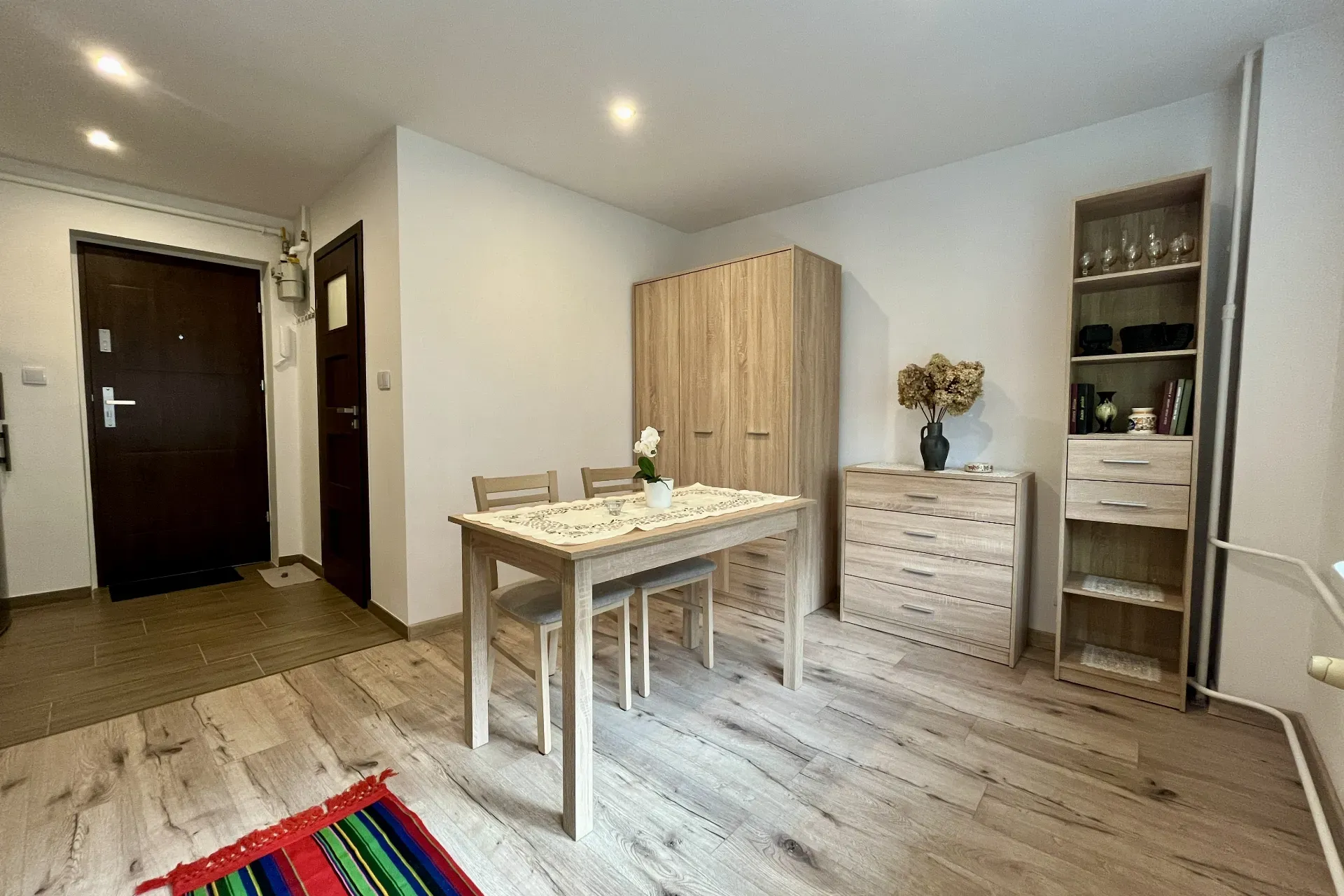 Kawalerka Po Remoncie CO miejskie Parking 3