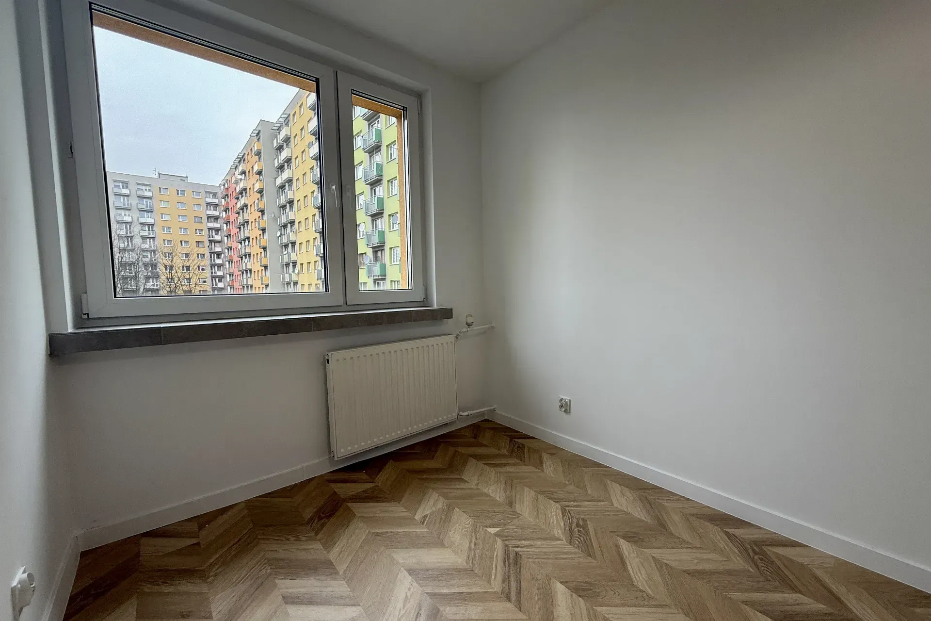 Szombierki - mieszkanie po remoncie - 4 pokoje 16