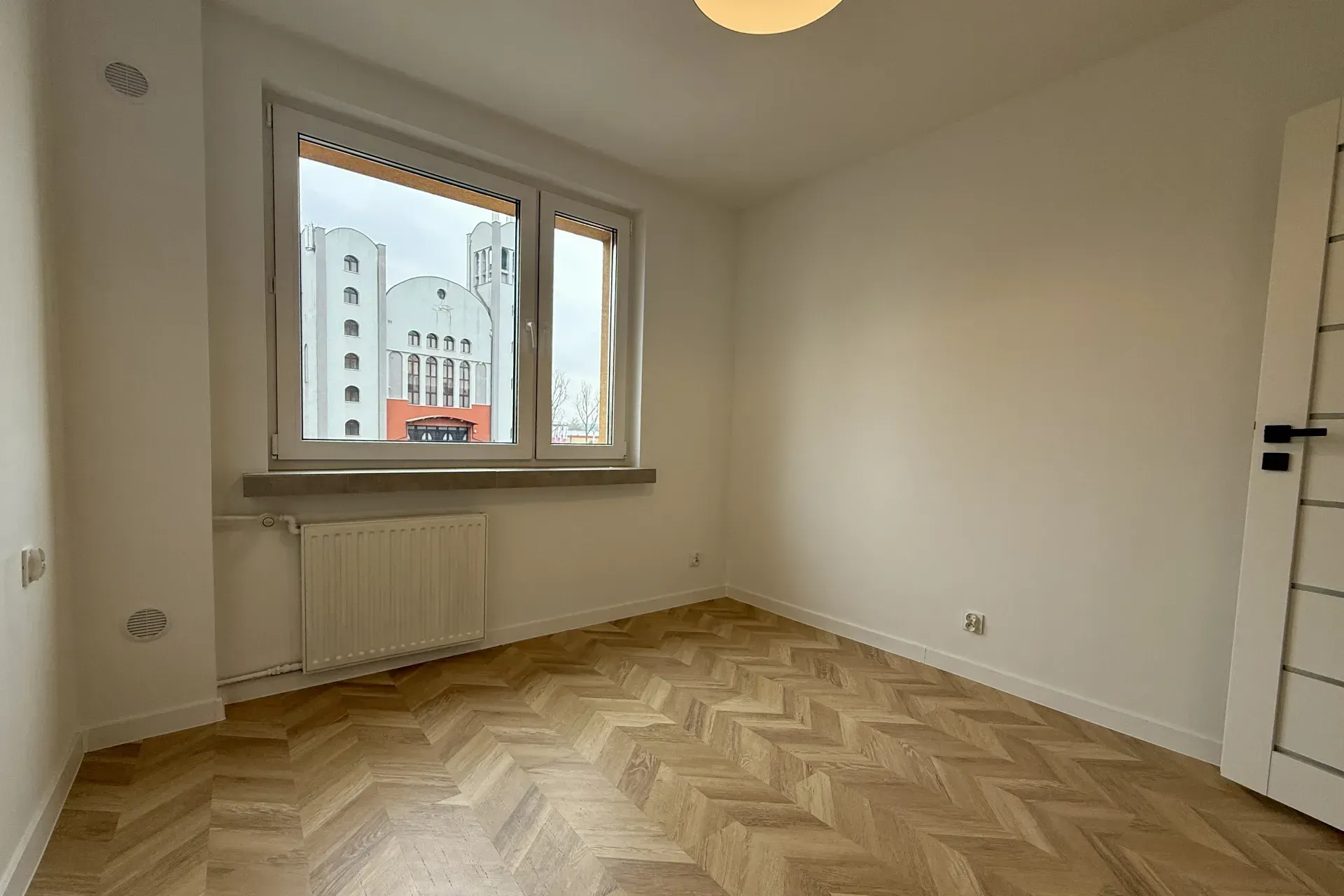 Szombierki - mieszkanie po remoncie - 4 pokoje 18