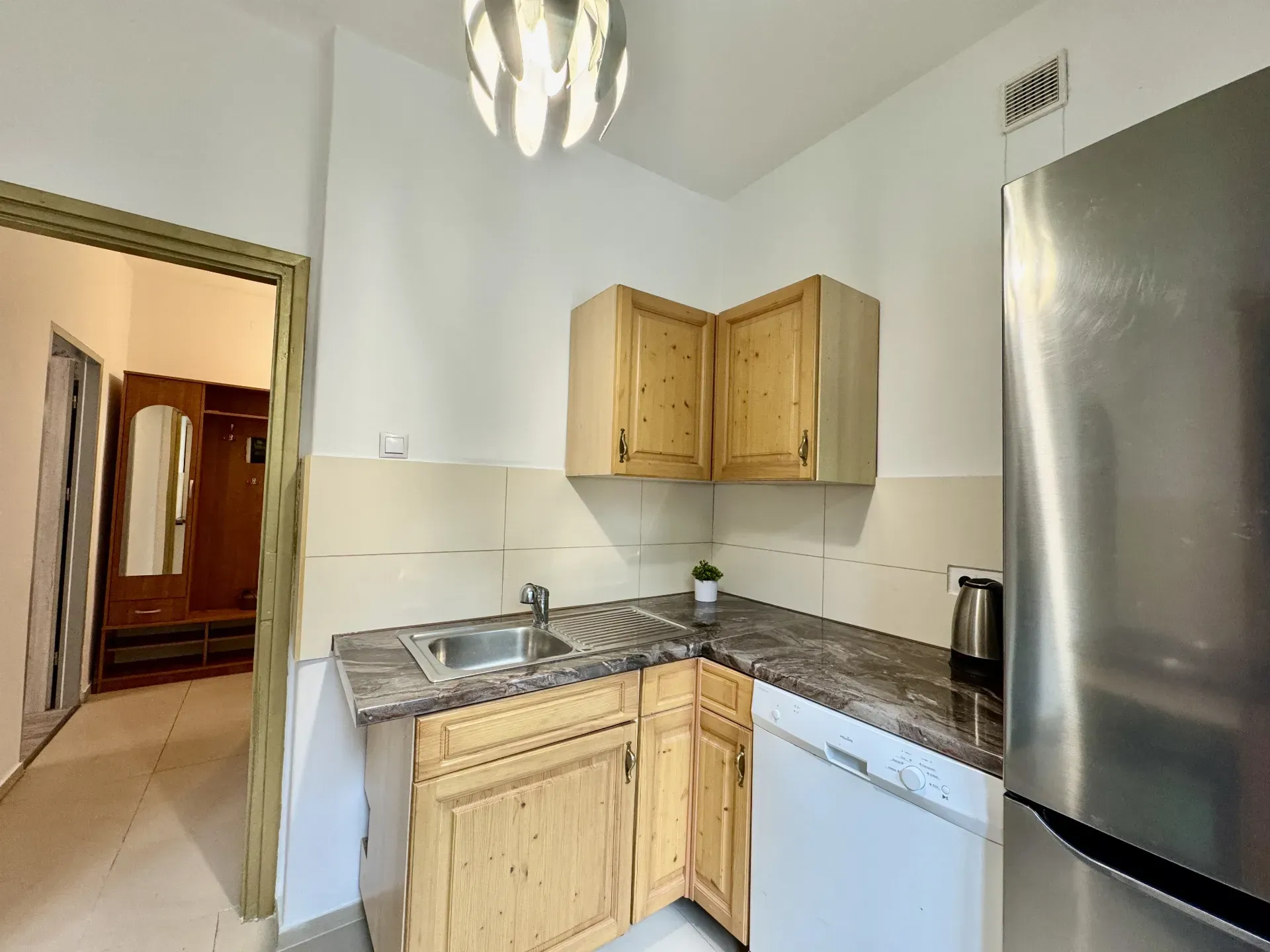 Mieszkanie 2 pokojowe - 1 piętro 14