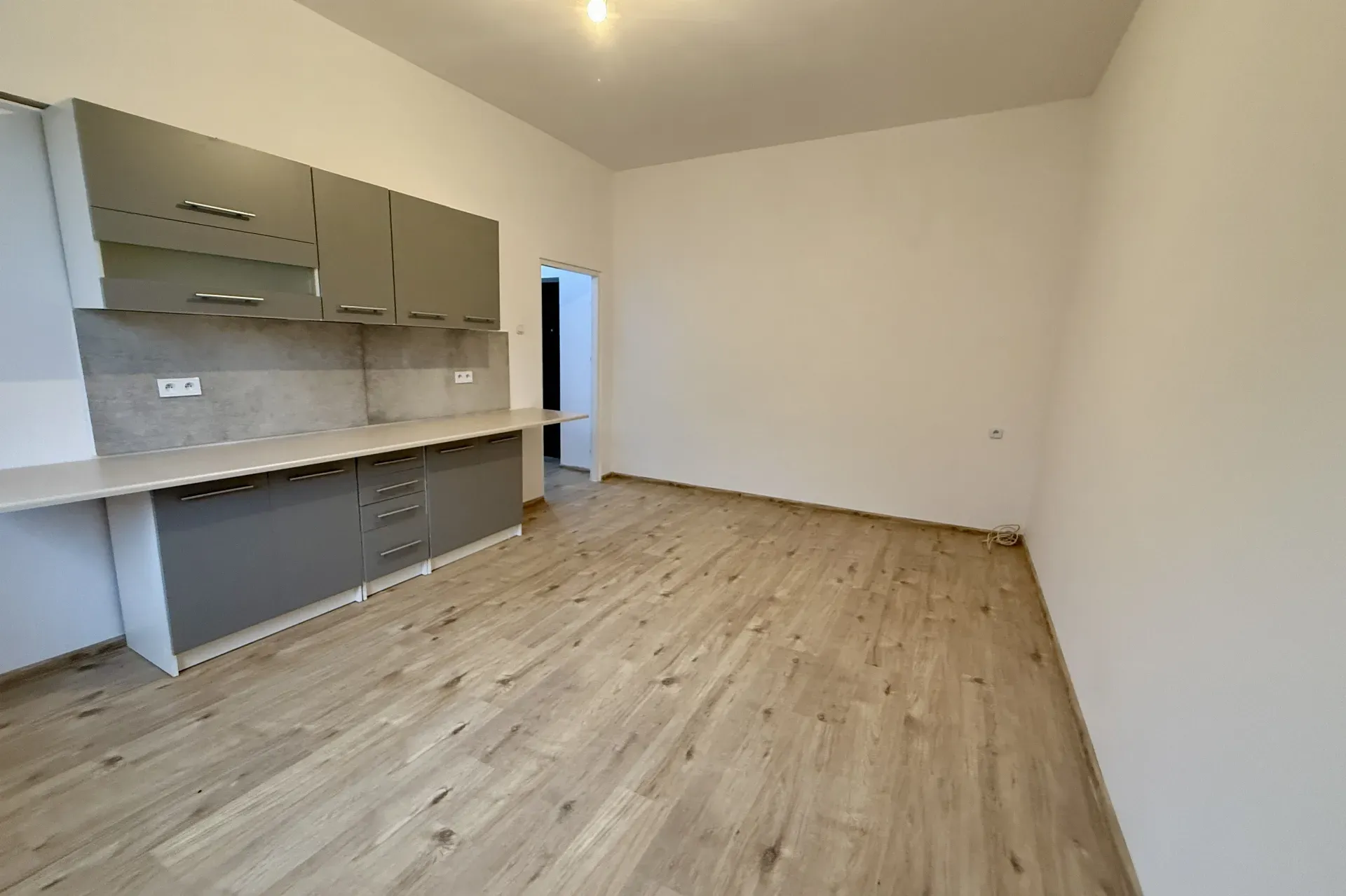 Szombierki Kawalerka Po Remoncie Okazja 7