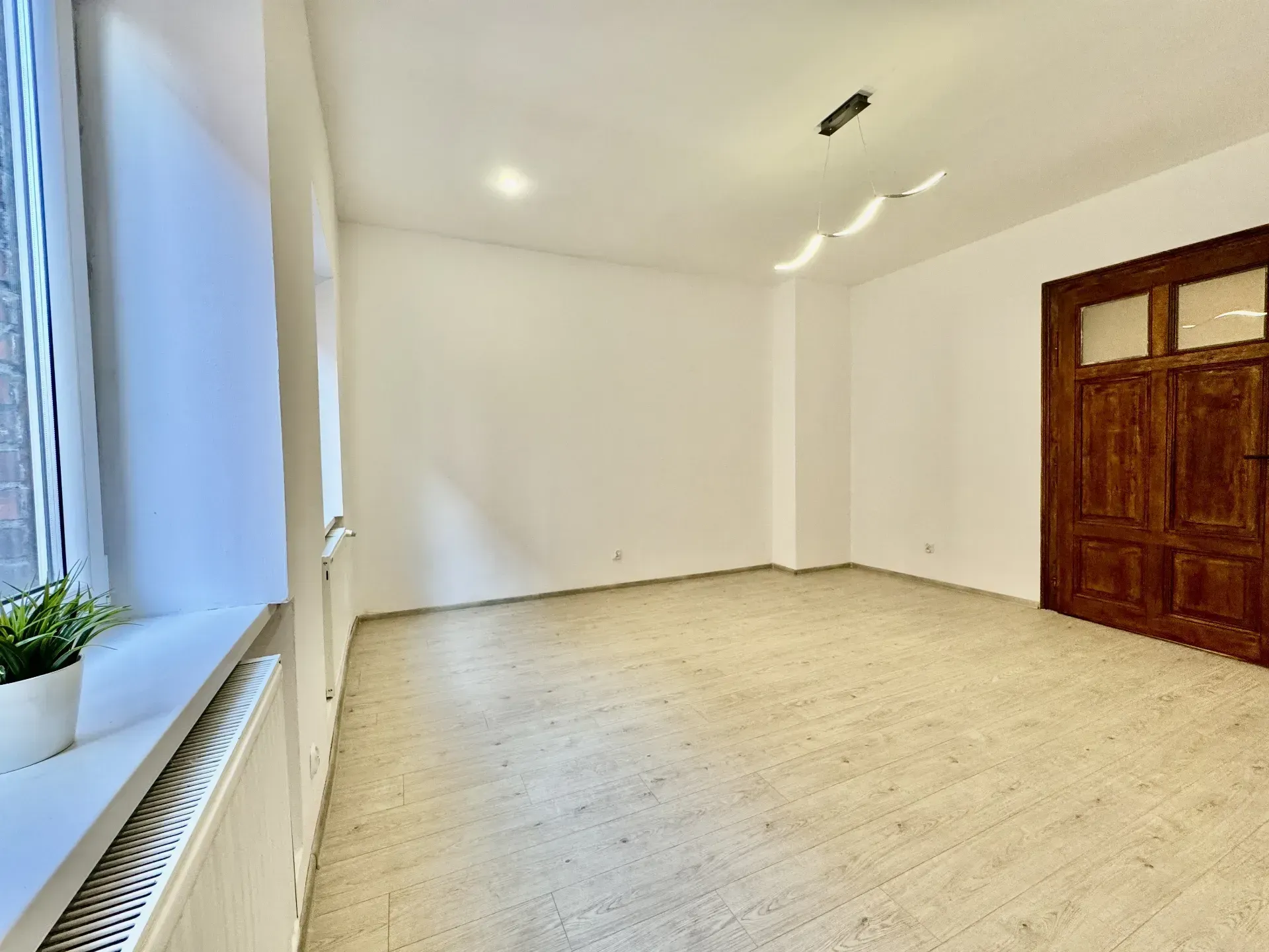 Po remoncie! Duże mieszkanie 77,86 m2 13