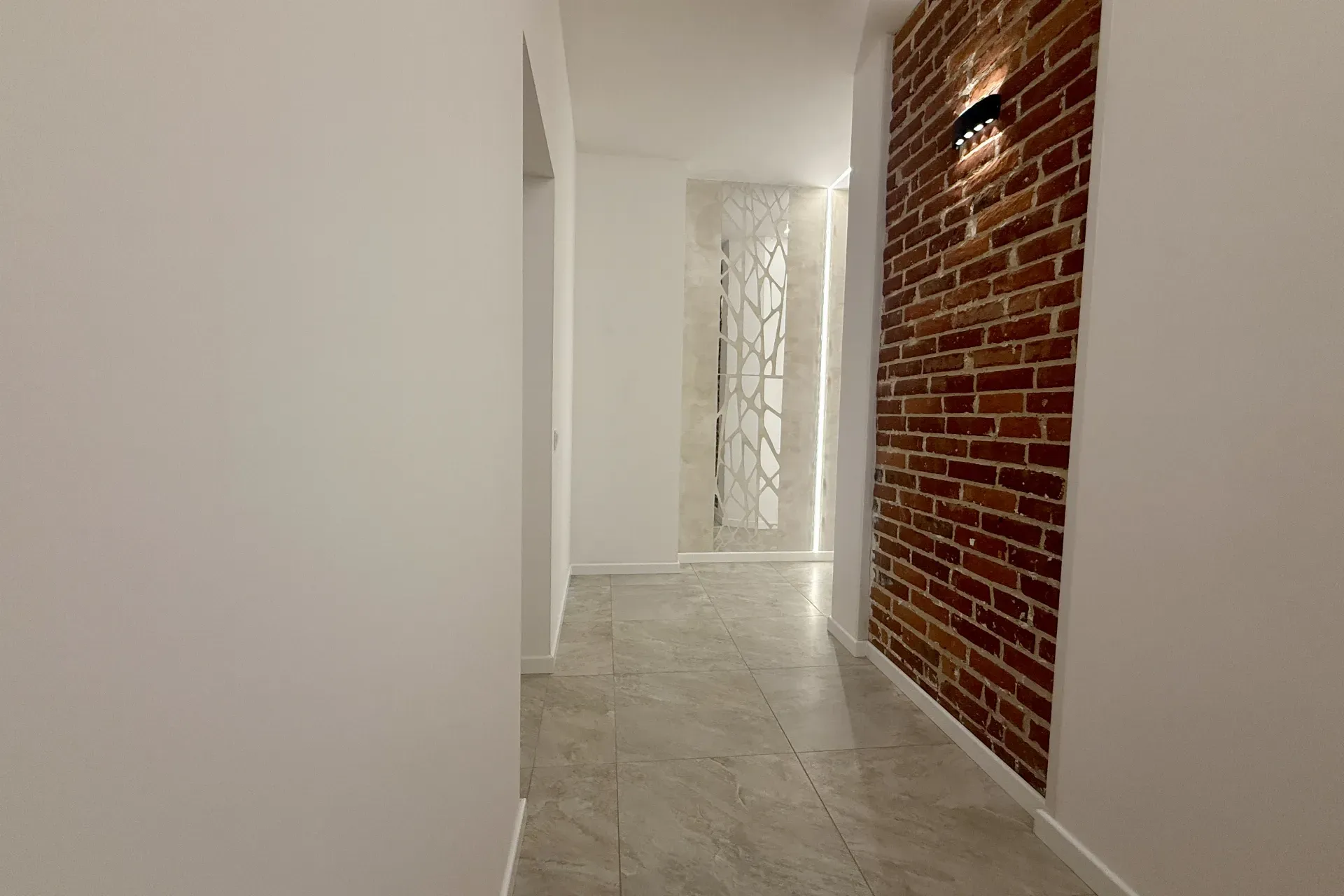 4 pokoje. Remont generalny. Wysoki standard! 4