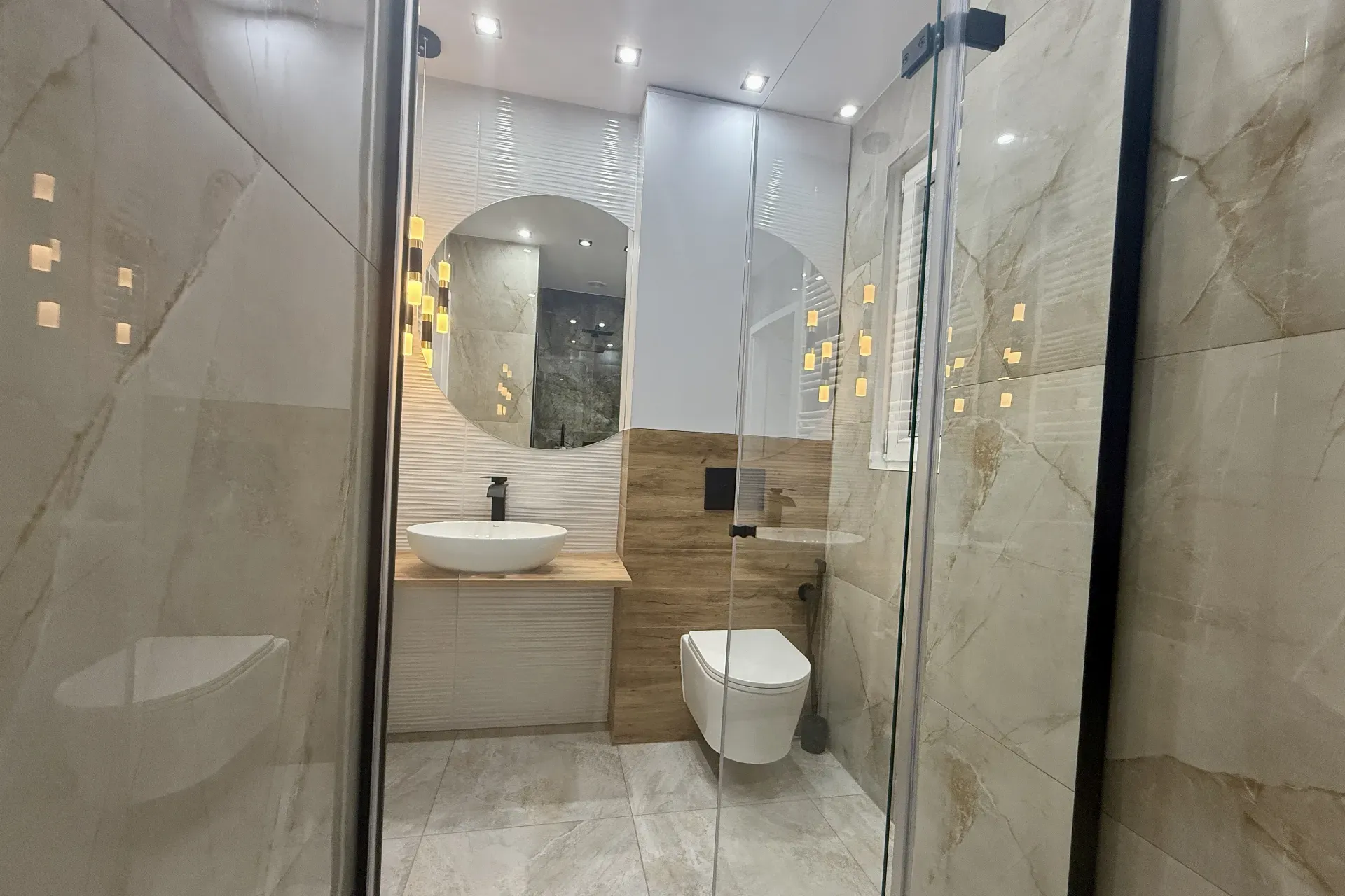 4 pokoje. Remont generalny. Wysoki standard! 11