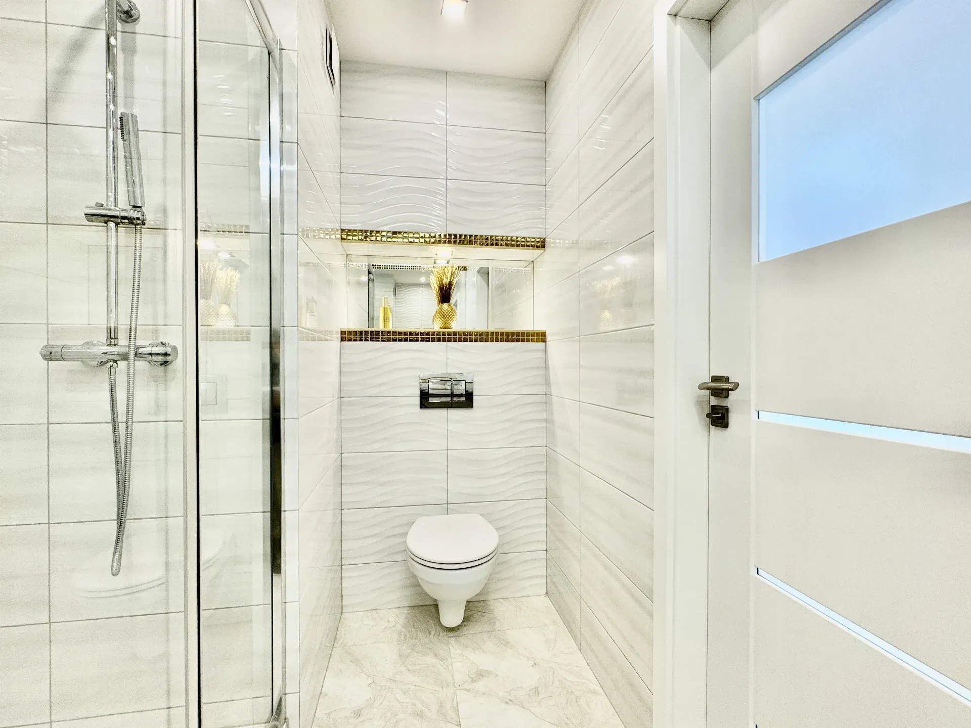 3 pokoje Po Remoncie z balkonem Od zaraz 19