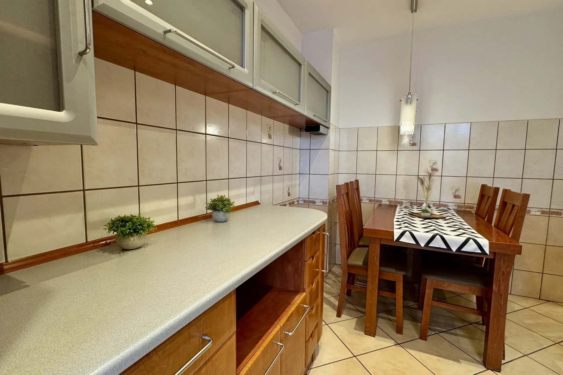 3 POKOJE Z BALKONEM | CENTRUM I ZAMKNIĘTA POSESJA 6