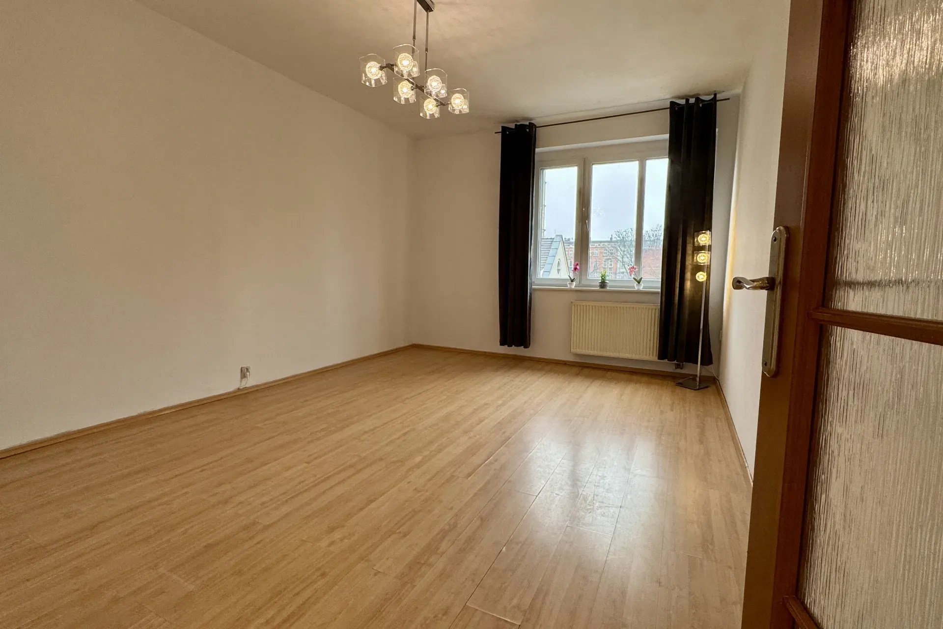 3 POKOJE Z BALKONEM | CENTRUM I ZAMKNIĘTA POSESJA 16