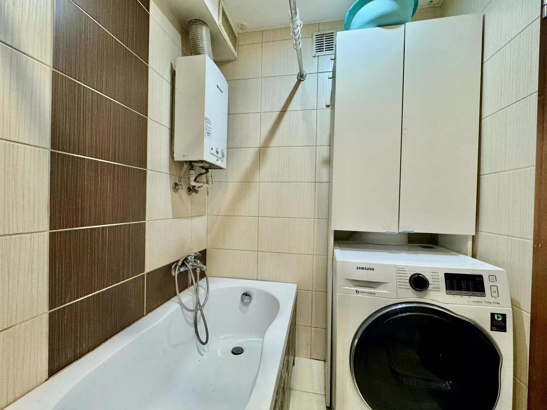 3 pokojowe-  Szombierki- 1 piętro z balkonem 18