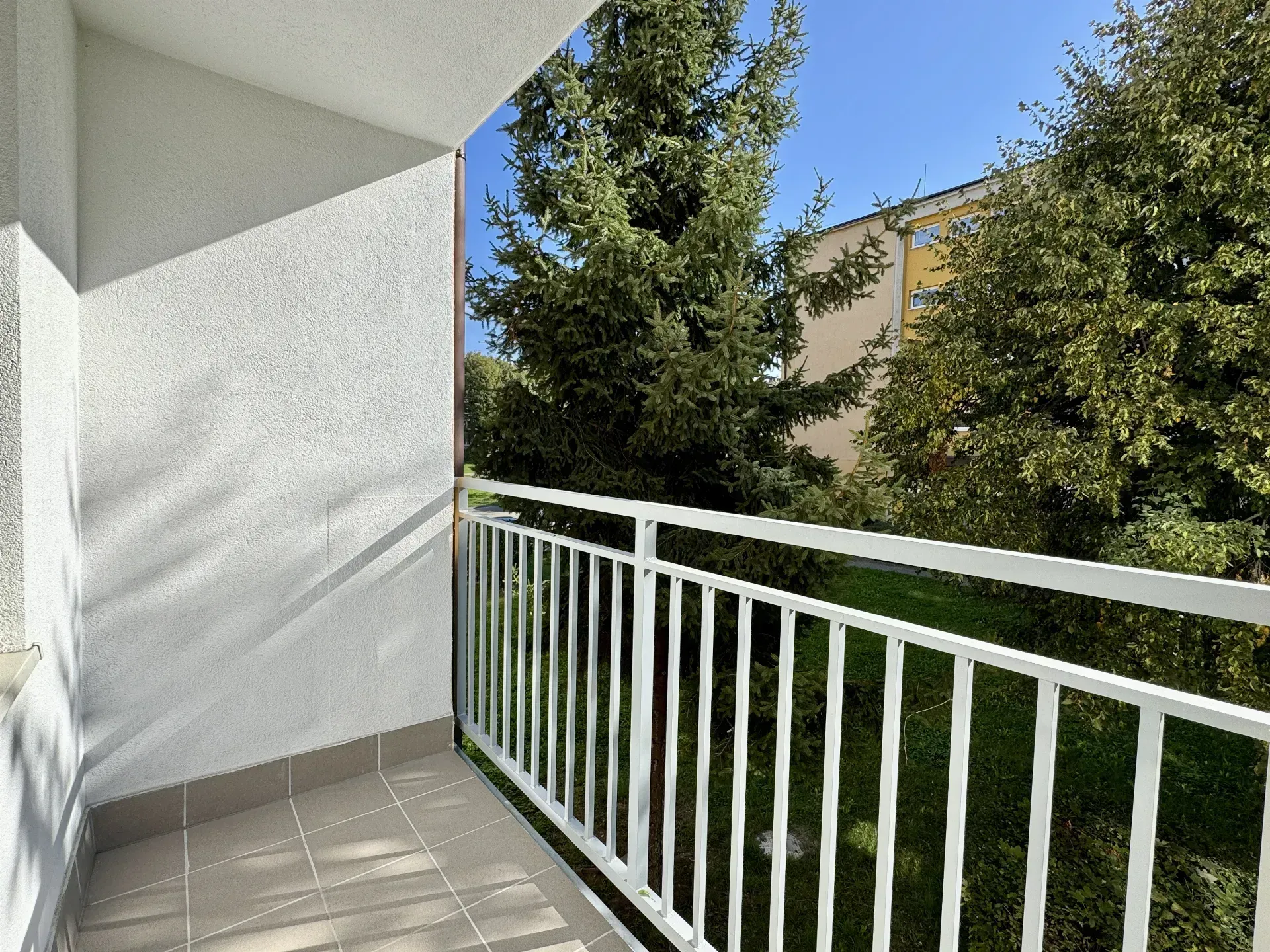 3 pokojowe-  Szombierki- 1 piętro z balkonem 20